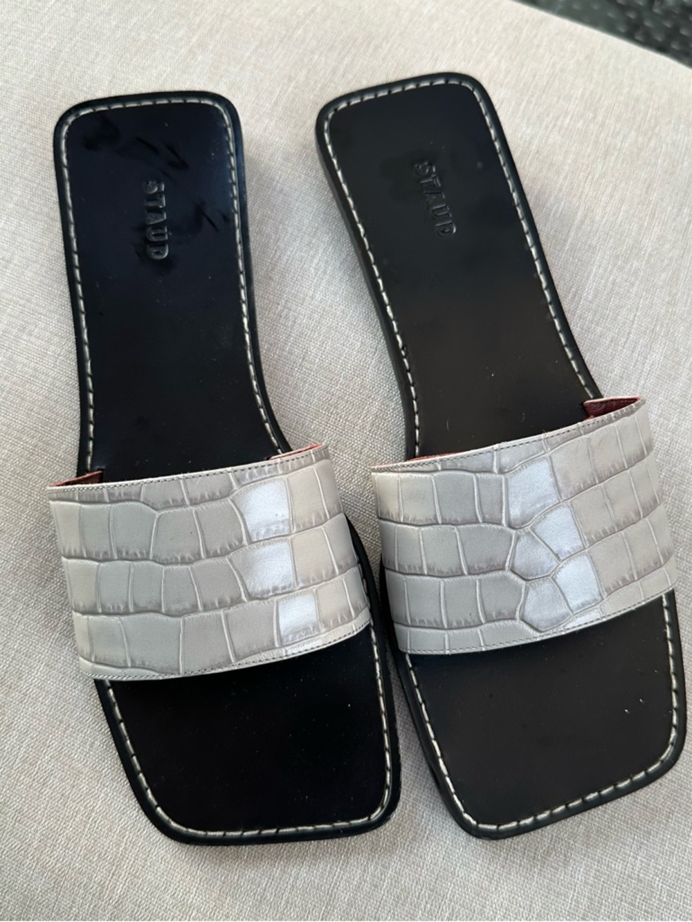 STAUD Light Gray Croc-Embossed Slide Sandals